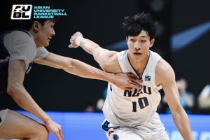 美洲杯-媒体人：未来有可能会在CBA见到宋昕澔 石奎要记住今天的比赛